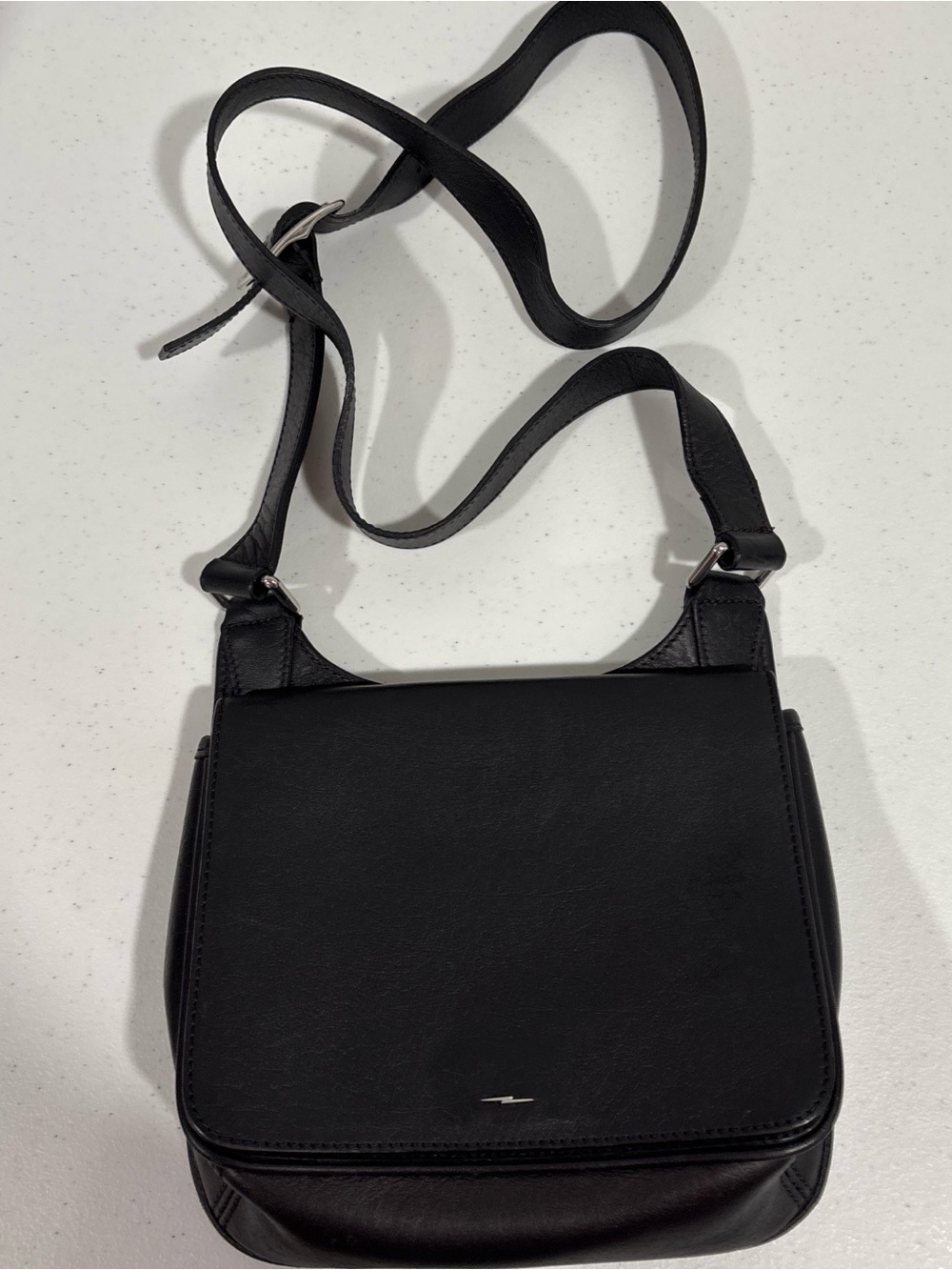 NWOT SHINOLA Classic Black Leather Crossbody Bag - Sleek Everyday Style